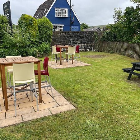 Ynyscedwyn Arms 호텔 Ystradgynlais 외부 사진